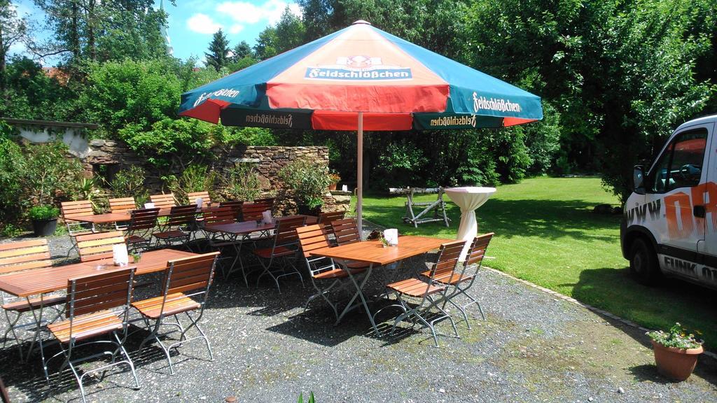 Pension Zum Hirsch Göda Exterior foto