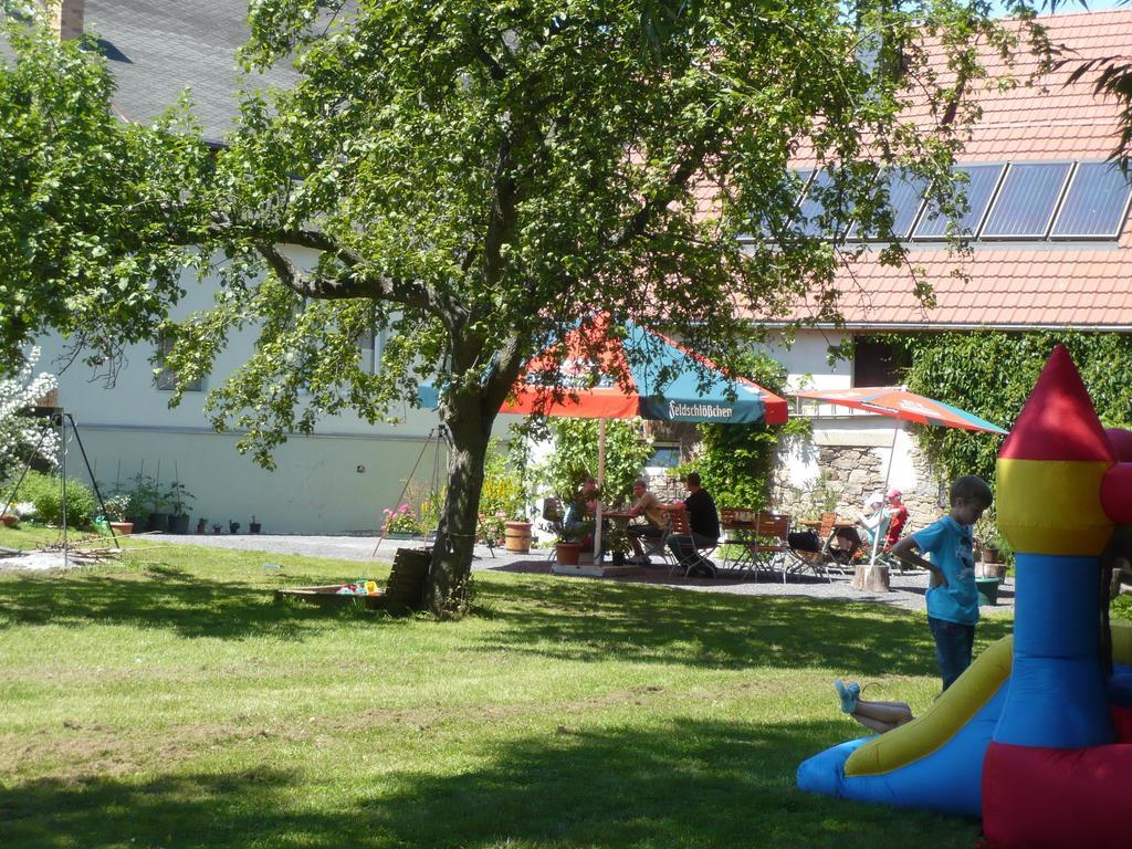 Pension Zum Hirsch Göda Exterior foto